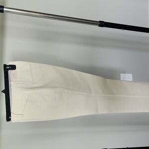 Ann Taylor ankle length cream pants, 6 petite